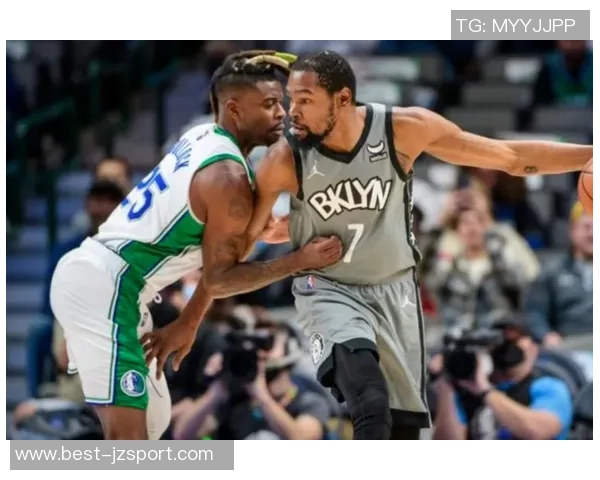 劳模小马哥再创佳绩马克西背靠背鏖战47分钟砍下39分10篮板的精彩表现